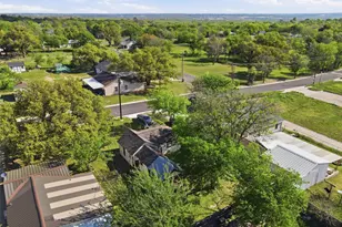 718 Narrow St, Weatherford, TX 76086 - Photo 18