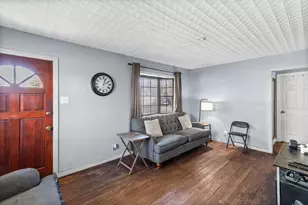 2807 S Montreal Ave, Dallas, TX 75224 - Photo 8