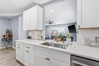 324 W Grubb Drive, Mesquite, TX 75149 - Photo 4