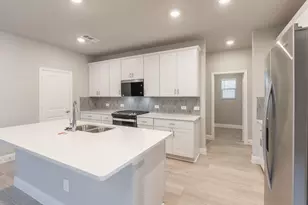 909 Elijah Ln, McKinney, TX 75069 - Photo 14