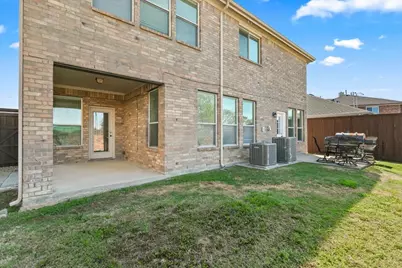306 Salsbury Drive, Euless, TX 76040 - Photo 28