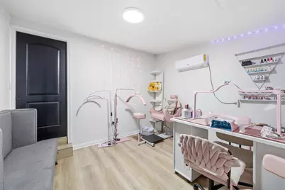 1901 N 7th Street, Waco, TX 76708 - Photo 8