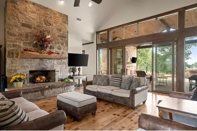 248 Howard Road, Valley View, TX 76272 - Photo 10