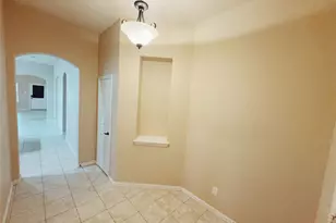 7421 Innisbrook Ln, Fort Worth, TX 76179 - Photo 2