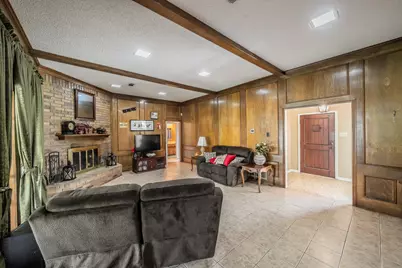 3814 Larkin Lane, Garland, TX 75043 - Photo 6