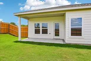 445 Suffolk Dr, Ferris, TX 75125 - Photo 30