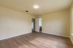 1620 Red Cloud Dr, Dallas, TX 75217 - Photo 18