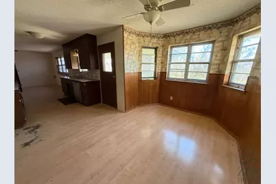 704 Meadowlark Circle, Crowley, TX 76036 - Photo 4