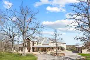 133 E Bozeman Ln, Fort Worth, TX 76108 - Photo 2