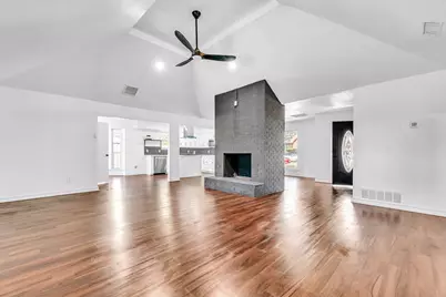 4204 San Saba Court, Plano, TX 75074 - Photo 4