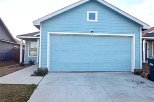 9201 Red Fox Trl, McKinney, TX 75071 - Photo 1