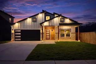 2705 S Jones St, Fort Worth, TX 76104 - Photo 6