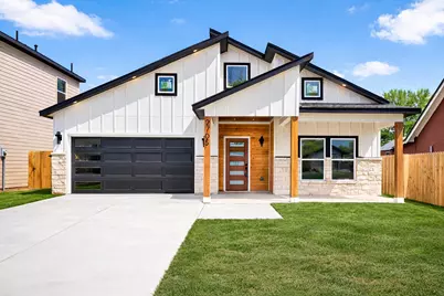 2705 S Jones Street, Fort Worth, TX 76104 - Photo 1