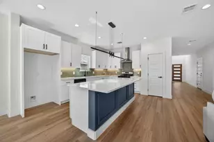 2705 S Jones St, Fort Worth, TX 76104 - Photo 16