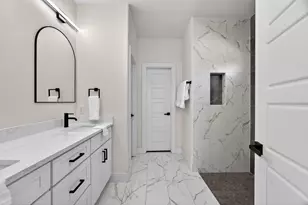 2705 S Jones St, Fort Worth, TX 76104 - Photo 24