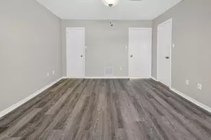 1889 Tree Crest Dr, Lewisville, TX 75077 - Photo 24