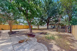 4101 Tulip Tree Ct, Fort Worth, TX 76137 - Photo 16