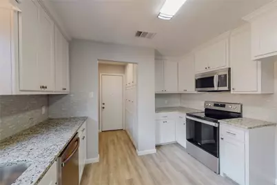 4101 Tulip Tree Court, Fort Worth, TX 76137 - Photo 6