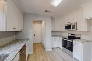 4101 Tulip Tree Ct, Fort Worth, TX 76137 - Photo 6