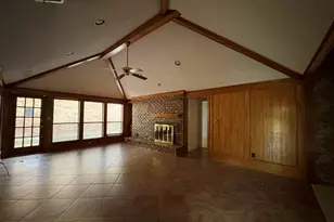 2622 Big Oaks Dr, Garland, TX 75044 - Photo 6