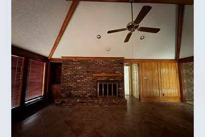 2622 Big Oaks Drive, Garland, TX 75044 - Photo 4