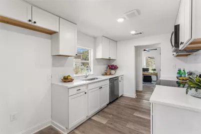 815 Garrison Street, Waco, TX 76704 - Photo 12