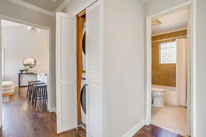 4231 S Cresthaven Road, Dallas, TX 75209 - Photo 14