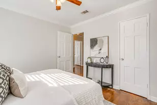 4231 S Cresthaven Rd, Dallas, TX 75209 - Photo 22