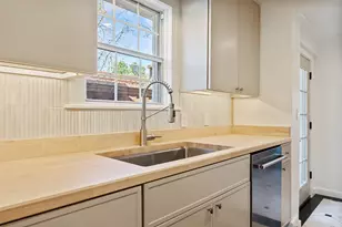 822 Valencia St, Dallas, TX 75223 - Photo 18