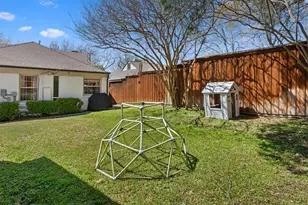 822 Valencia St, Dallas, TX 75223 - Photo 38