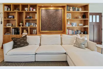 822 Valencia Street, Dallas, TX 75223 - Photo 8