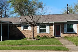 6307 S Solona Circle S, Haltom City, TX 76117 - Photo 12