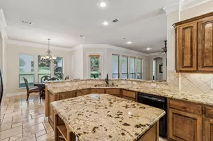 2221 Southern Oaks Dr, Cedar Hill, TX 75104 - Photo 8