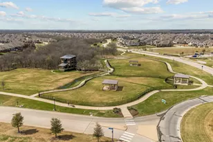 1800 Trotter Trl, Aubrey, TX 76227 - Photo 32