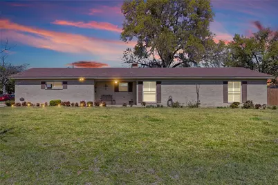 1901 College Street, Sulphur Springs, TX 75482 - Photo 1