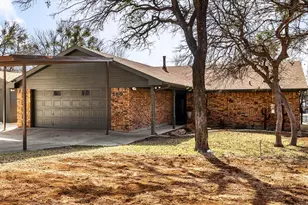 260 Private Rd 1543, Bridgeport, TX 76426 - Photo 8