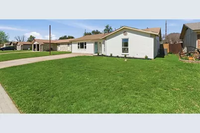 2033 Meadow Glen, Irving, TX 75060 - Photo 4