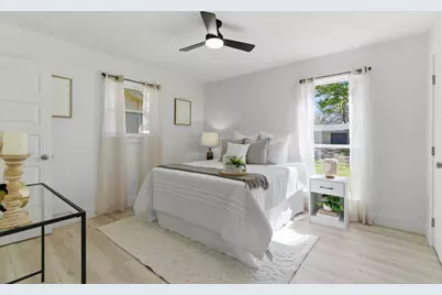 2033 Meadow Glen, Irving, TX 75060 - Photo 22