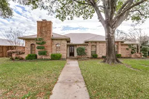 1617 Century Oaks Dr, Lewisville, TX 75077 - Photo 2