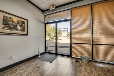 400 E Centre Park Boulevard #101, DeSoto, TX 75115 - Photo 4