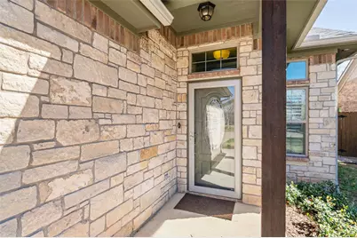 2214 Cobblestone Court, Granbury, TX 76049 - Photo 4