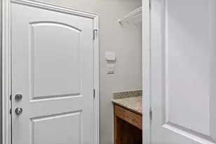 2214 Cobblestone Ct, Granbury, TX 76049 - Photo 16