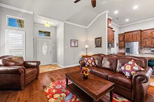 2214 Cobblestone Ct, Granbury, TX 76049 - Photo 8