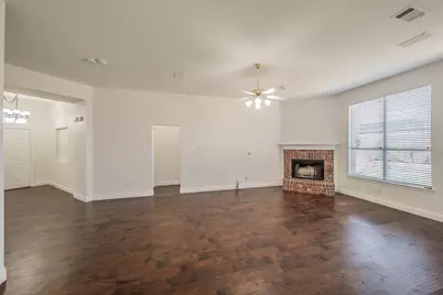 1075 Port Sullivan Drive, Little Elm, TX 75068 - Photo 14