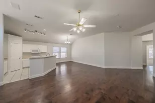 1075 Port Sullivan Dr, Little Elm, TX 75068 - Photo 12