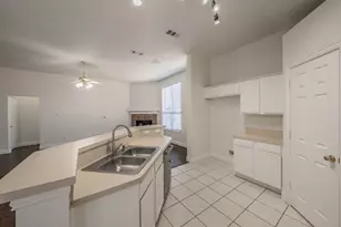 1075 Port Sullivan Dr, Little Elm, TX 75068 - Photo 18