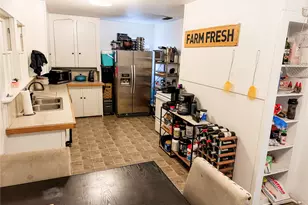 1136 W Long St, Stephenville, TX 76401 - Photo 8