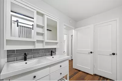 1654 Hansboro Avenue, Dallas, TX 75224 - Photo 18