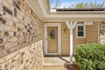 2012 Pebblecreek Drive, Cleburne, TX 76033 - Photo 4