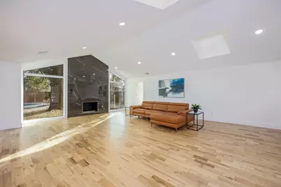 4048 Allencrest Lane, Dallas, TX 75244 - Photo 2